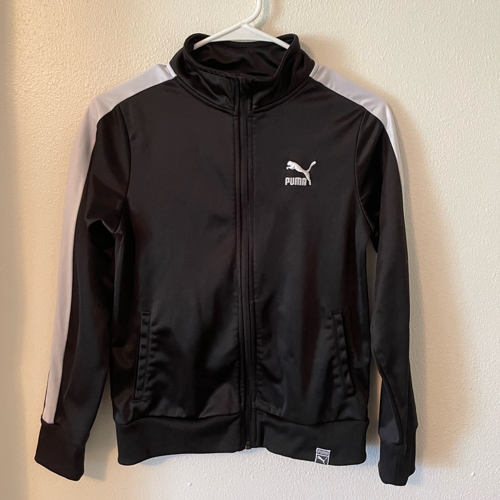 Boys size 10/12 Puma black and white zip up athletic jacket